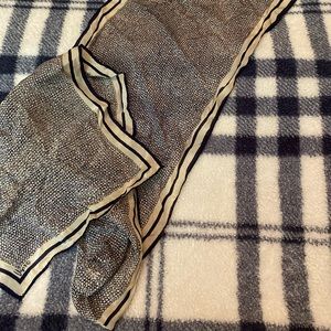 Uena Rectangular Vintage Scarf! In Excellent Used Condition!!